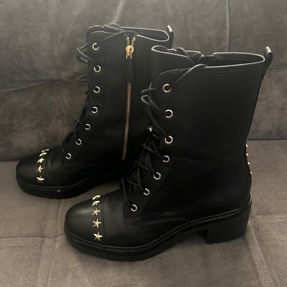 Michael Kors Combat Boots - Picture 1 of 3